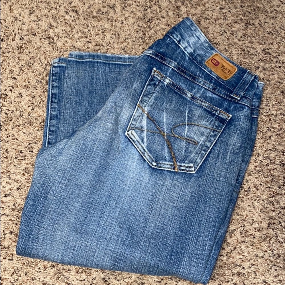 BKE Buckle Jean Capri 30
